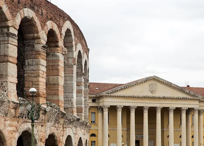 Verona Apt.65